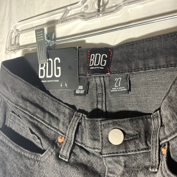 urban outfitters high rise mom shorts - Picture 3 of 4